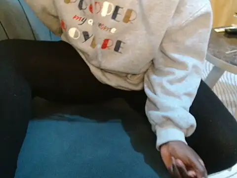 leslysexygirl webcam