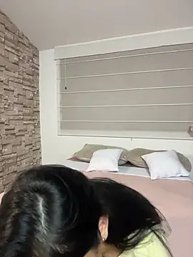 Lucyjoi webcam
