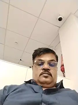Desi_Gujju_Boy webcam
