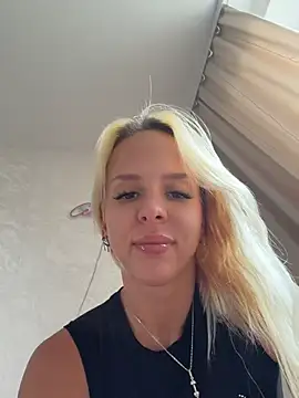 LikaCat webcam