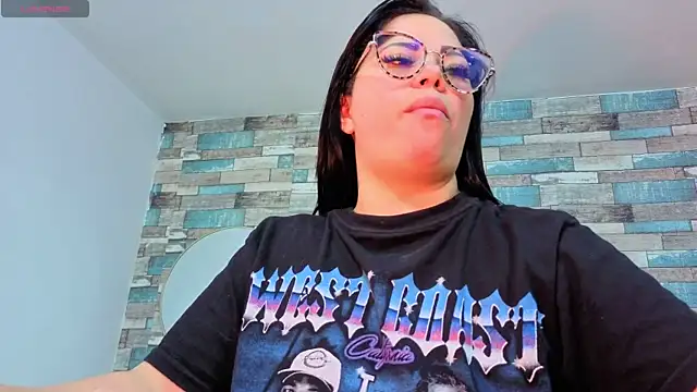 martinna_tay webcam