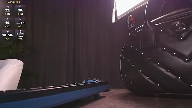 Diana_twerk webcam