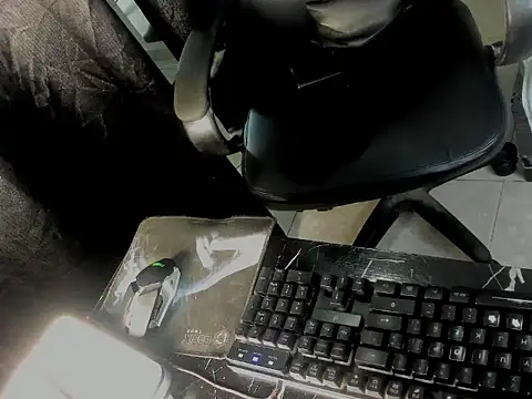 master_badboy webcam