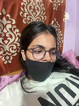 Sandhya_77 webcam
