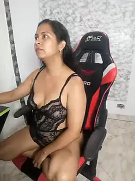 Zarinamoon webcam