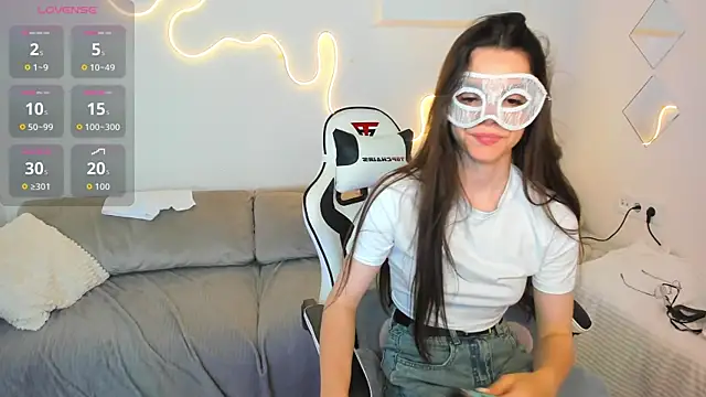 missevelyn__ webcam