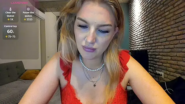 fifteenpoem webcam