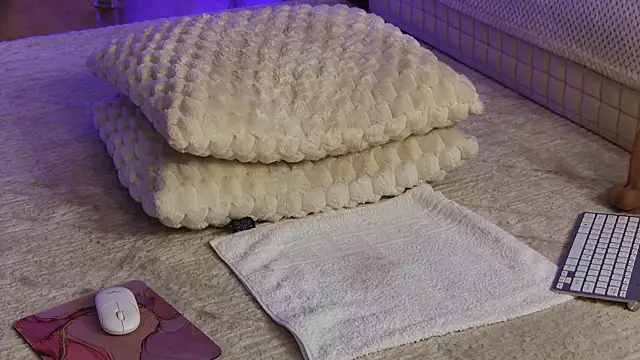 OnlyXandra webcam