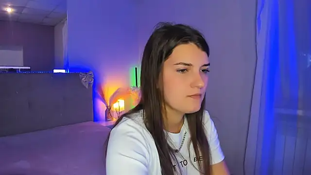 Laura_Leee webcam