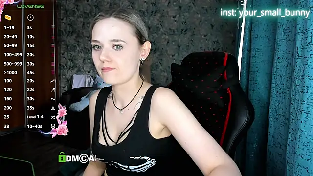 Your_small_bunny webcam