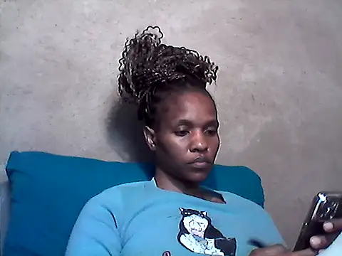 sexybigass31 webcam