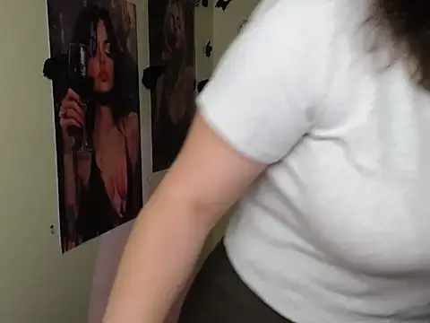 LadyAlice_ webcam
