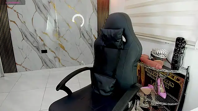 queen_findom1 webcam