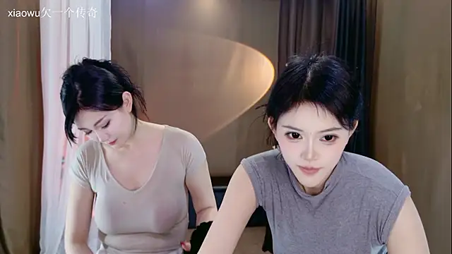 Banana-Milk69 webcam