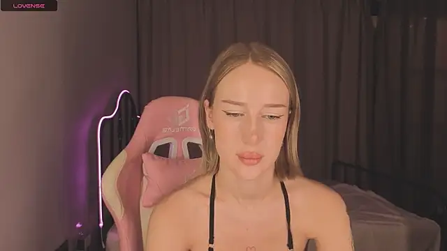 pretty_smile_cutie webcam