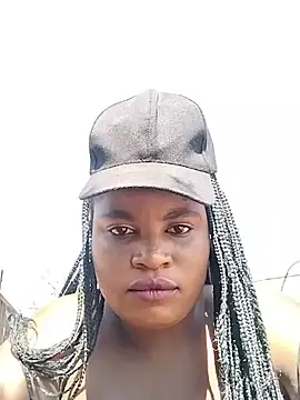 JuicyHoney_01 webcam