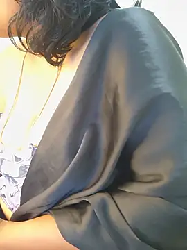 AADHIRA_Tamil_Mallu webcam