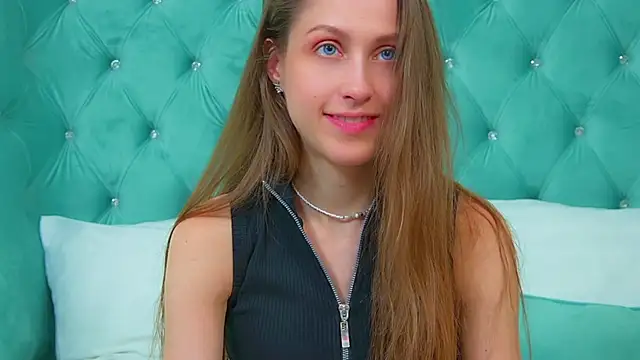 HaileyArden webcam
