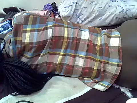 cutiebreey (F teen) - anal , fingering , squirt ,  show ass