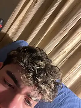 elmen0r06 (M twink) - MILK