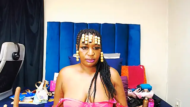 Freakyslut-39 webcam