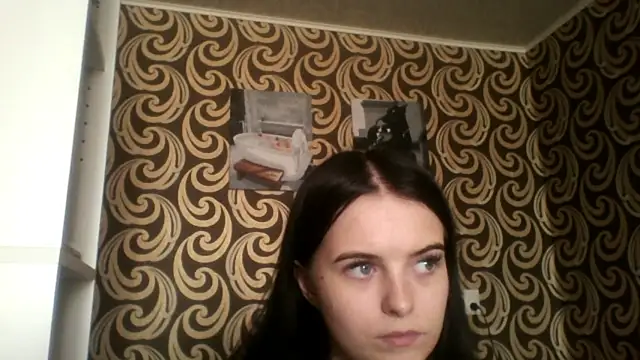 KikiAmino webcam