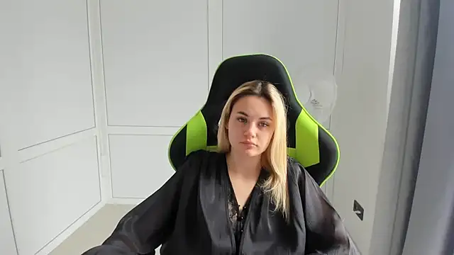 Emma_starrs_ webcam