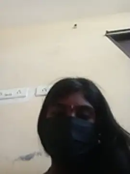 Keerthi_143 webcam
