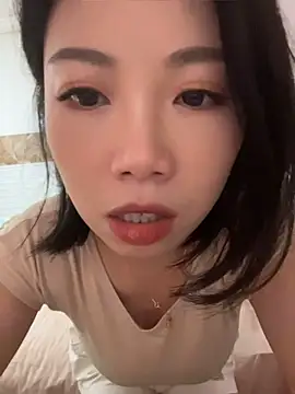 YummyLoveYou webcam