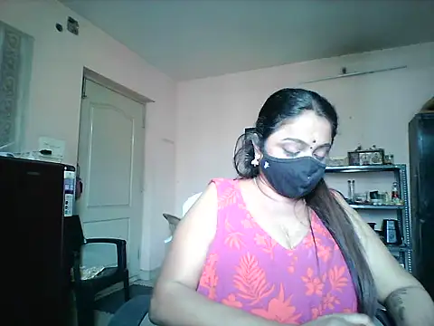 Lovely-Jeni webcam