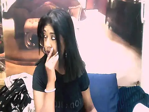 IndianPleasurez23 webcam