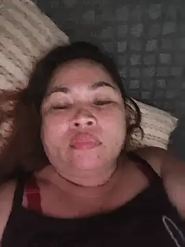 Sweetlorie_83 webcam
