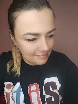 KrissSexi webcam