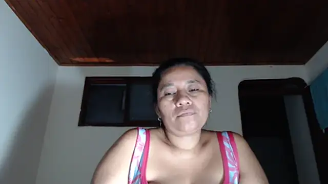 adrixxx38 webcam