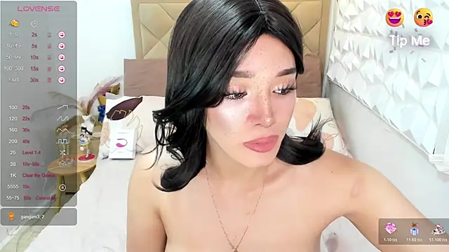 TsHeartXxx webcam