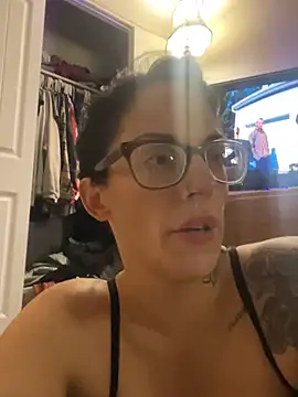 humblehottie (F milf) - Make someone Smile