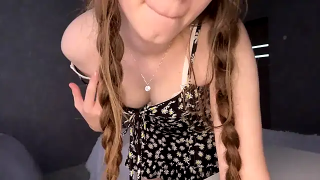 Emily_Mur_ webcam