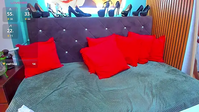 LauraSiin webcam