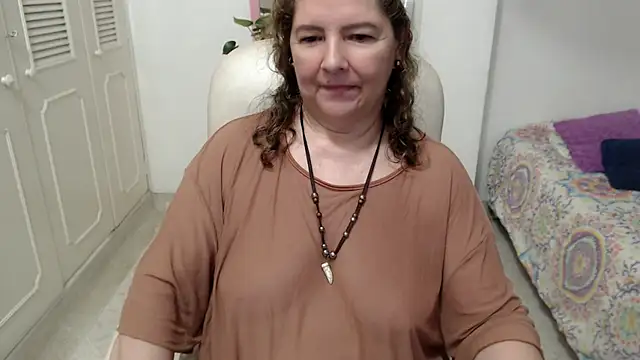 leonela_69 webcam