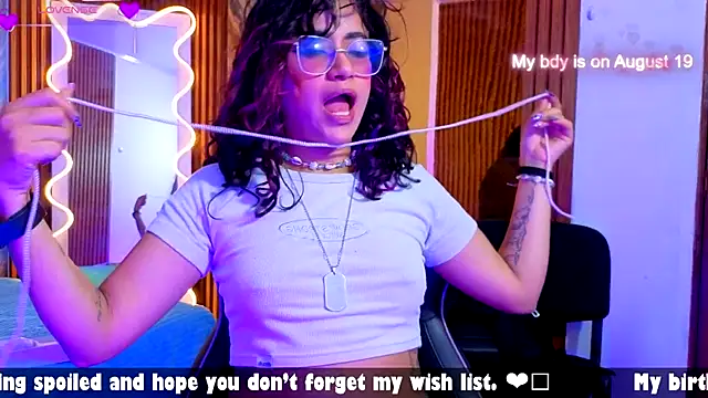 kristen_tay webcam