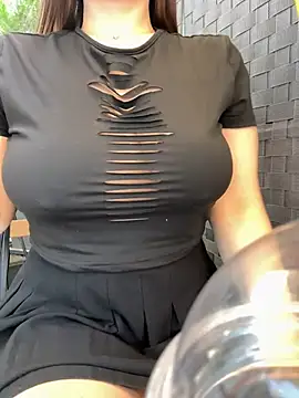 CrazyTori live cam on StripChat