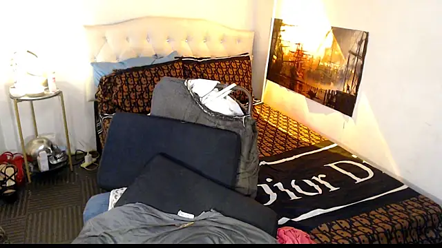 NinaDOM4CUM webcam