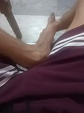 BiGdick_98p webcam