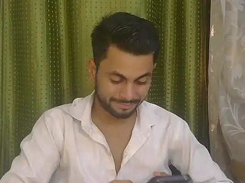 Stubborndesiboy webcam
