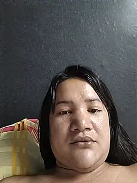 BridgetteOnfire webcam