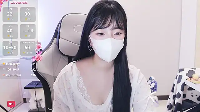 Nina_777_ webcam