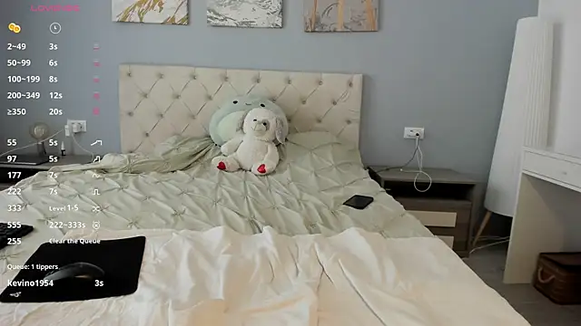 IvyTease_ webcam