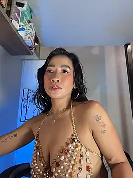 AsianMilfSheryl
