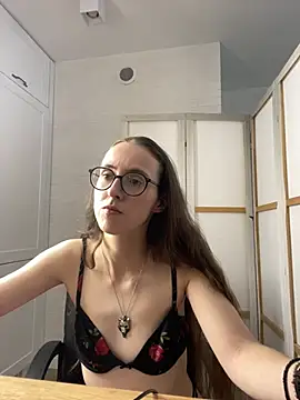 MartiniiSelenna webcam