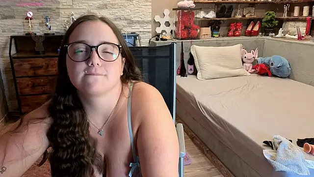 Kimberly-Caprice webcam